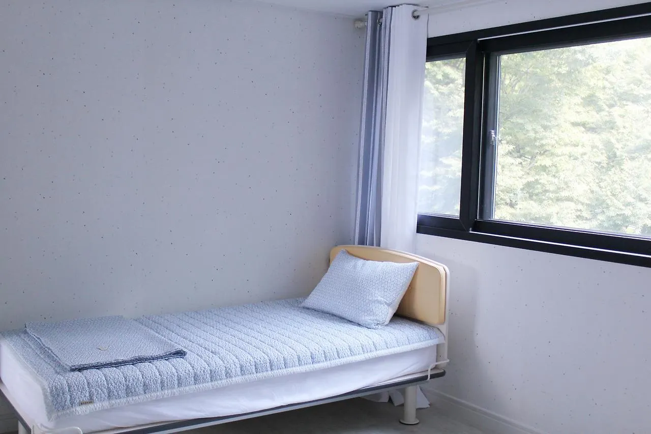 Lia House Hostel Busan 0*,  South Korea
