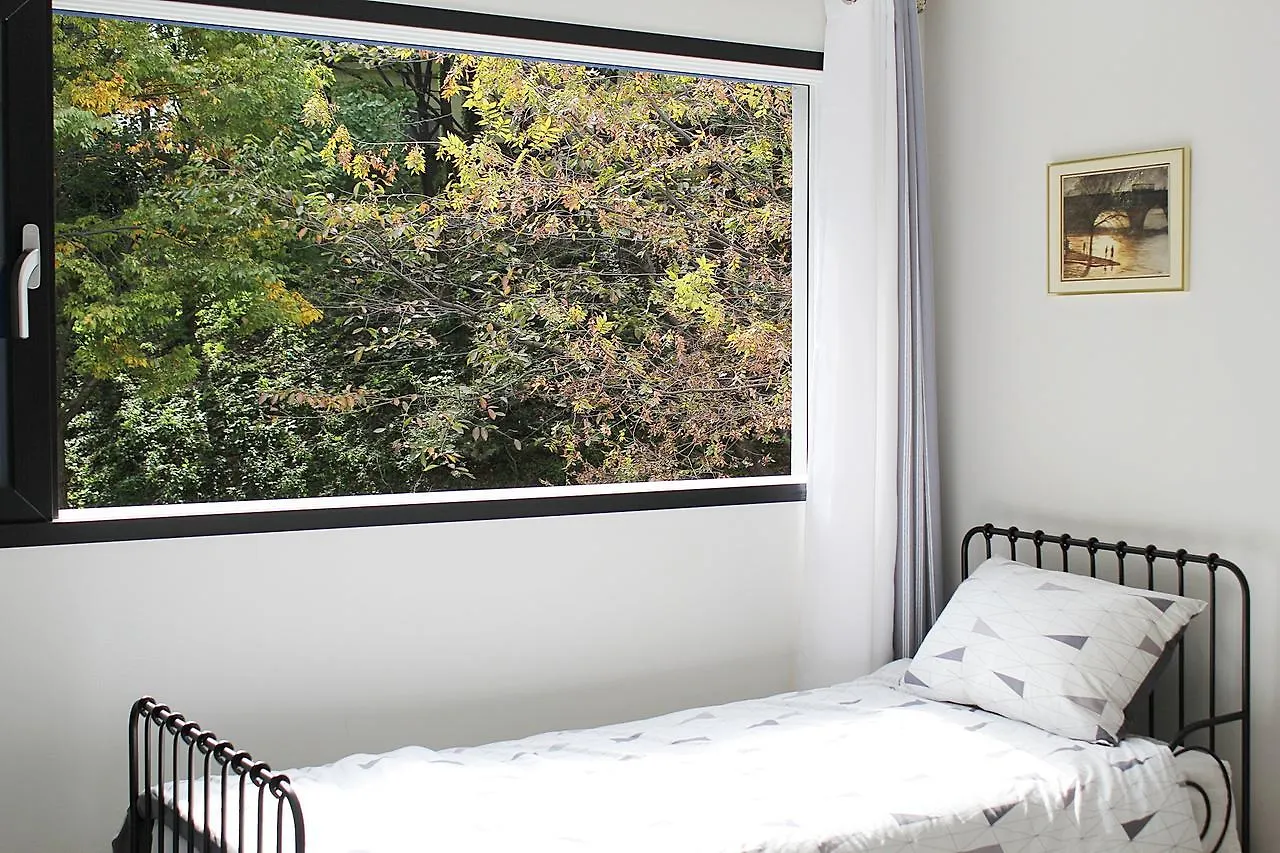 Lia House Hostel Busan 0*,  South Korea